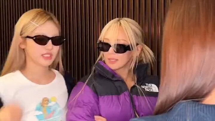 Ning Niozi, Hyoyeon, and BoA’s “Forgive Me” challenge: Ning, don’t do that—don’t! (stops her) Hahaha