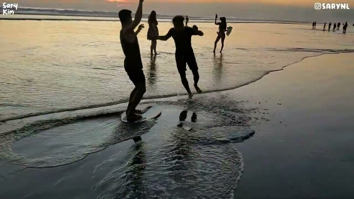 SORE DI PANTAI SEMINYAK