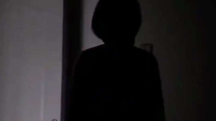学校晚上通知停课，妈妈没来得及告诉女儿，第二天孩子反应太真实