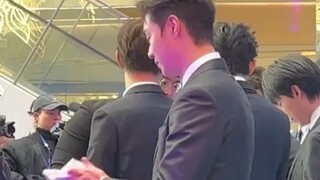 薄冰哥新增称呼 圣诞树！陈ber是有多少网名啊哈哈哈哈哈哈哈哈
