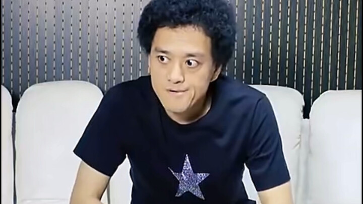 Tự dưng nhớ đến video này của Triệu Anh Tuấn.