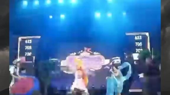 buổi cosplay bất ổn :)))