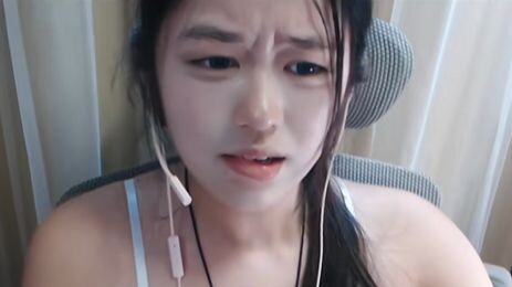 【217#: Nhật ký gogo dễ thương】Cô ấy ám ảnh trong đầu tôi quá đỗi — “Kho dữ liệu nhan sắc toàn mạng”