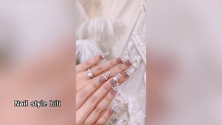 Bộ nail đi ăn cưới người yêu cũ