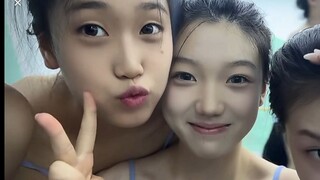 Lovely interaction between the 26th class of dance students during the monthly test 6.28