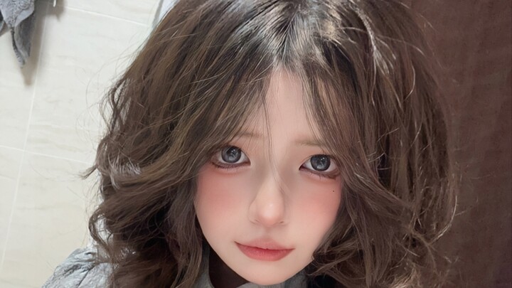 I’m really satisfied with today’s look.