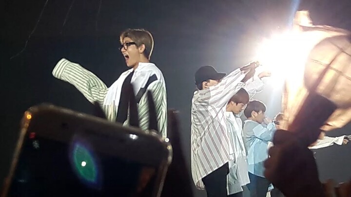 170429 2! 3! - (Fanchant Project Indonesia Army) BTS WINGS Tour in Jakarta