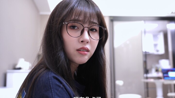 إذن تلك المحل الذي كنتم تذهبون إليه كثيرًا من قبل... ماذا عن بعد أن أصبحت معك؟ هل ما زلتم تذهبون إلي