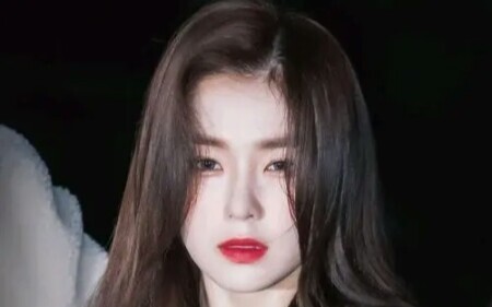 【بيه جوهيون】 المشهد الشهير مع ضوء الفلاش