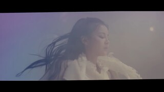 LEE HI BREATHE MV