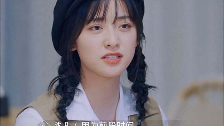 Nhưng tôi đột nhiên nhận ra rằng tôi không phải là bạn thân của bất kỳ ai.