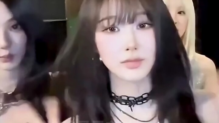 เย่ซูฮวา ซ่งอวี่ฉี: ไอดอลก็ต้องมีความคิดเป็นของตัวเองได้เช่นกัน