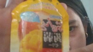 trying Japanese Snacks from Daiso