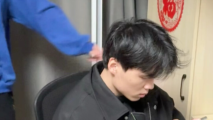 เกมนี้จะแก้ยังไง