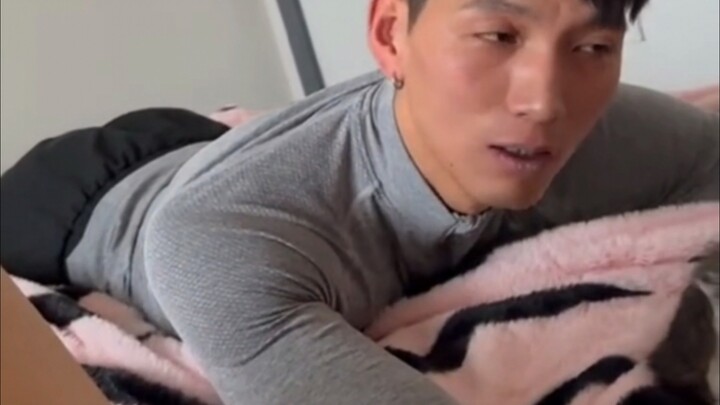 Nỗi buồn của bạn để mình lo, niềm vui hôm nay mời bạn đón nhận nhé～