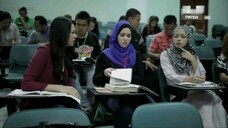 Isteri Separuh Masa (E9) ⏰