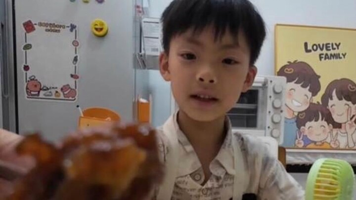 บันทึกชีวิตประจำวันหลังเลิกเรียน ทุกคนช่วยโหวตให้ซีเป่ากันหน่อยได้ไหม?