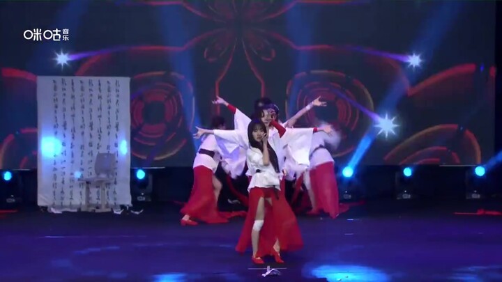 【SNH48】【燃烧吧团魂】20190601 TeamSII街舞表演《7rings 红衣女孩》