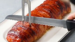 Bacon! Tưởng Đổi Tên Tây Mà Ta Không Nhận Ra Là Thịt Hun Khói?