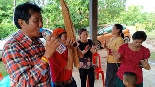 โทรเลขด่วน ร้องให้ใส่เดือน ชีวิตรุ่งโรจน์ ใส่แคนฝากต้อนพี่น้อง