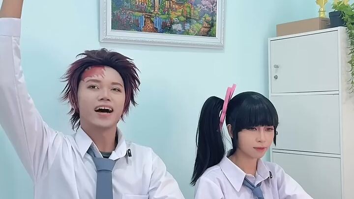cosplay anime | ngingetin ada PR malah kena gebuk