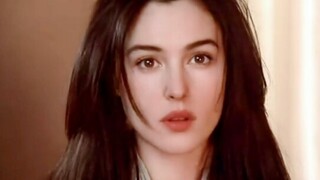 [Monica Bellucci] Monica muda sangat memikat!