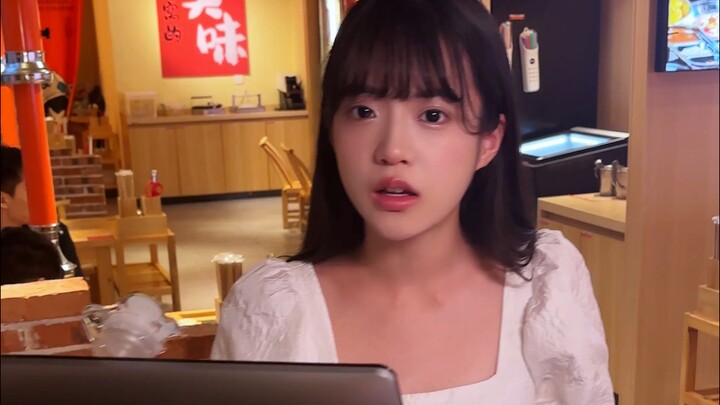 Why is it so hard to be a good employee who listens to the boss lady...?