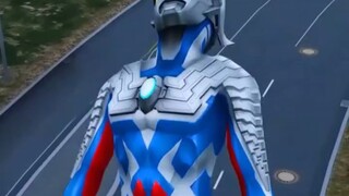 Ôi Ultraman ngã rồi