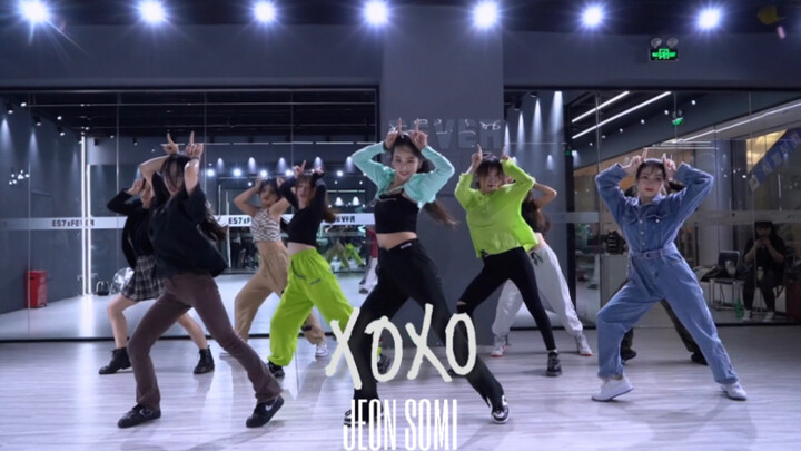 【FEVER】ชอบมาก! โซมีและจอนโซมี เต้นคัฟเวอร์เพลง XOXO เพลงคัมแบ็กล่าสุด