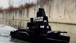 "Conquer the Amphibious Assault Ship"