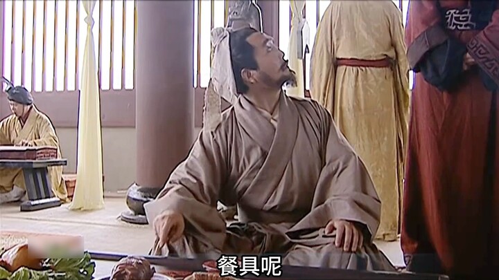 Không có dụng cụ ăn thì tôi ăn thế nào?