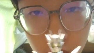 Zero One Special, all members are handsome (referring to the leather case)