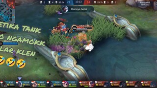 Jhonson tank mobile legend di keroyok