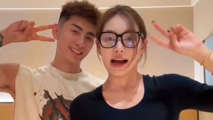 《教男朋友跳舞11》