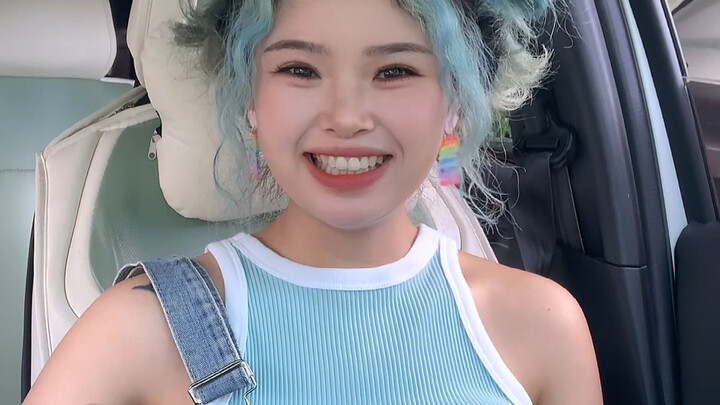 حقائق طريفة يجب على الفتيات معرفتها عند قيادة السيارة!