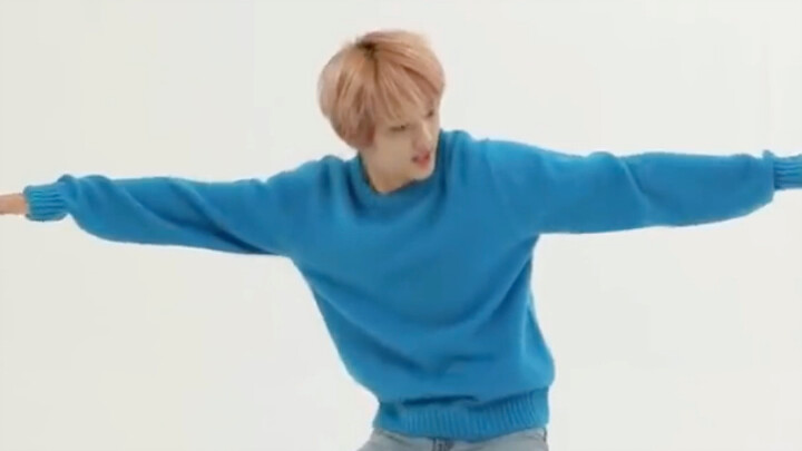 จีซอง / จินจินสัมผัสได้ถึงศักดิ์ศรีของเมนแดนเซอร์จากที่นี่