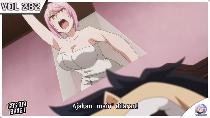 Mau tidur aja malah di tungguin 2 cewe cantik wkwkwk