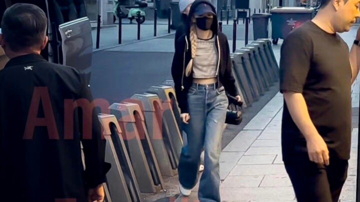Gadis cantik adalah pekerjaan, pria tampan adalah kehidupan