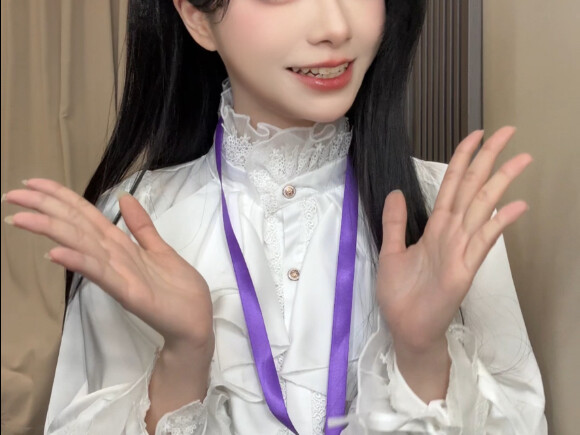 今天花了六位数给自己买了个礼物