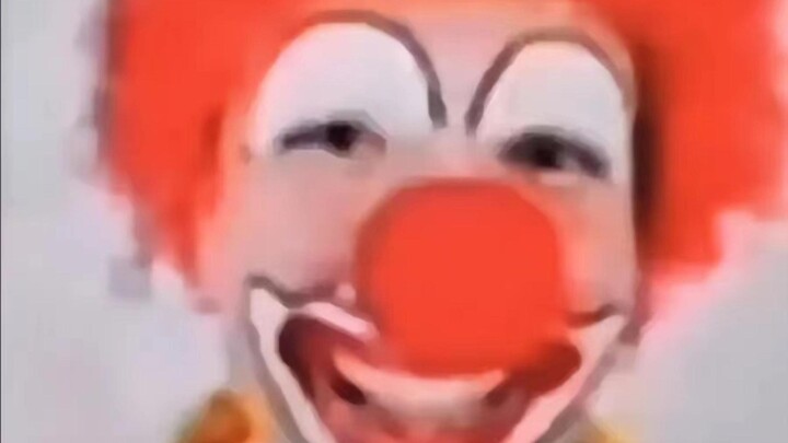 "Thật ra chẳng có ai xem video Naruto mà cậu đã dày công biên tập cả!!!"