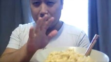ASMR EATING SOUNDS - MACARONI AND CHEESE 2016│REQUEST RIPPSTARR
