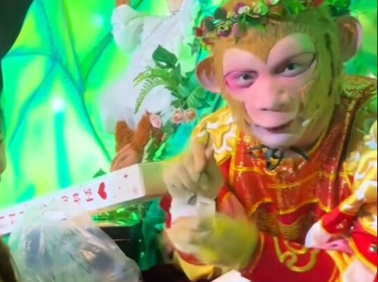 Chuối bánh tuyết cũng không thoát khỏi sữa chua khô khốc