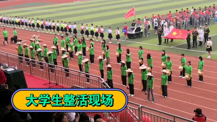 This dance was totally unexpected! College life is at it again with another hilarious stunt! #Campus