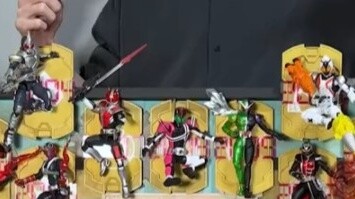 A foreign netizen spent more than 200 hours to make a three-dimensional model of the Heisei Knights