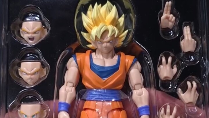 The new 3.0 with enhanced articulation! Quick unboxing! Bandai SHF Super Saiyan Ajin Goku - The Batt