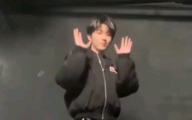 【Times Youth League】Times Youth League's First Snow TikTok Challenge Compilation!!