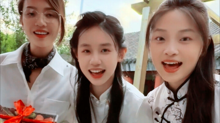 التطفّل على الطعام وصل إلى مستوى جديد تمامًا!