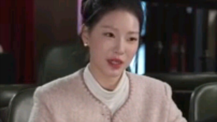 41. I never knew my billionaire lawyer boss had loved me for years, now he finally confessed to me.!