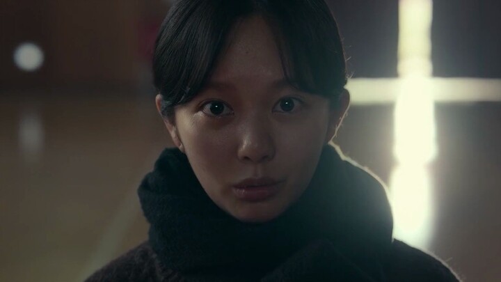 لماذا قامت يان تشن بحركة ارتداء "القميص الأبيض" في الكنيسة؟ فقط من أجل الاستفزاز