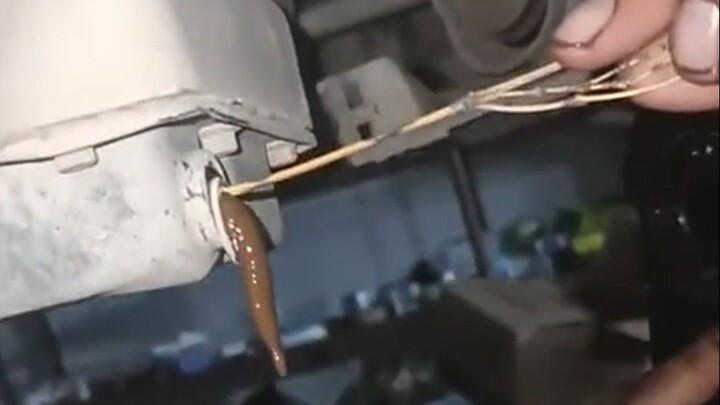 汽修工遇到的离谱故障,机油变麻酱了！